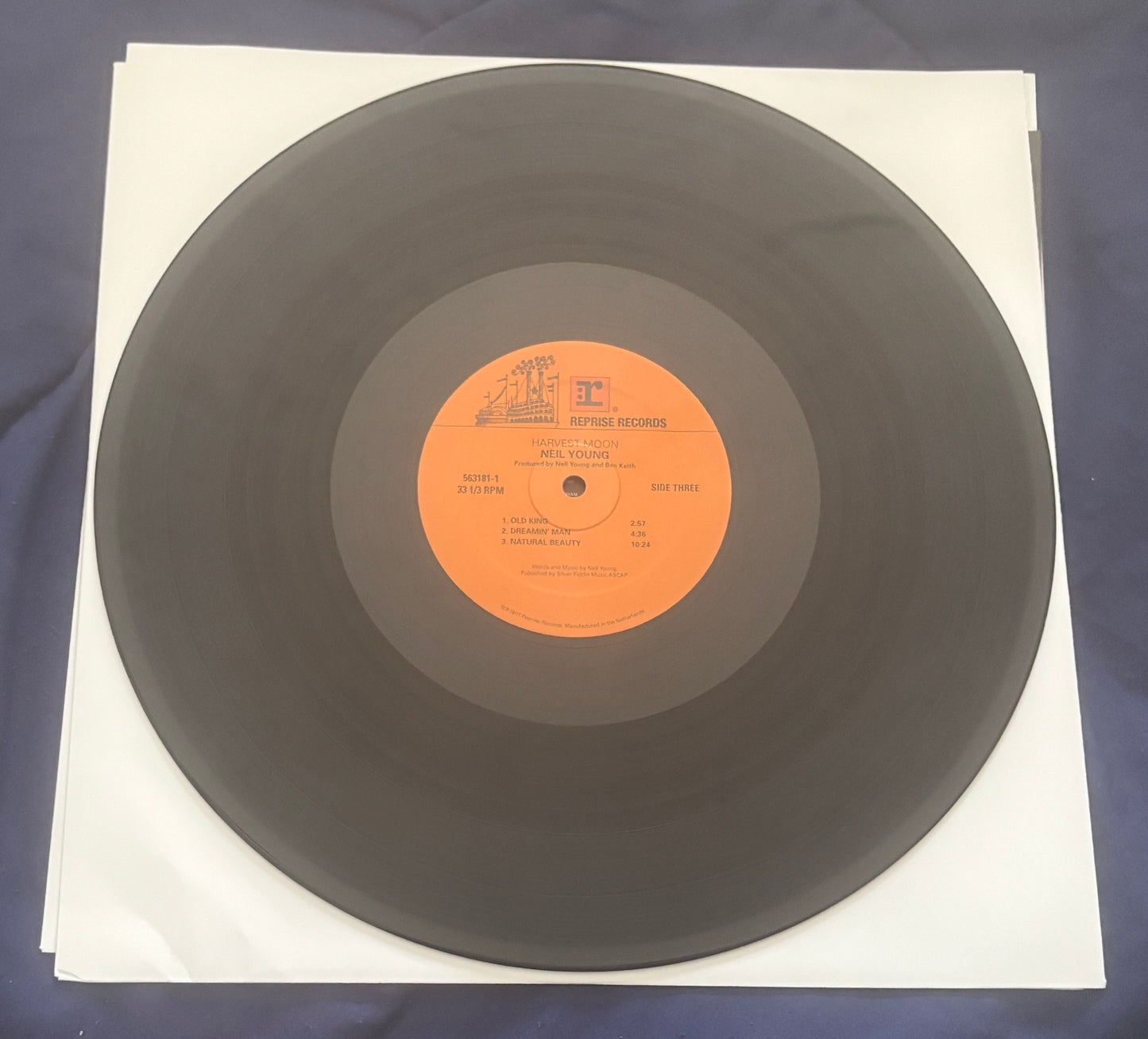 USED: Neil Young - Harvest Moon 2xLP vinyl record (2017 reissue w/ etching)